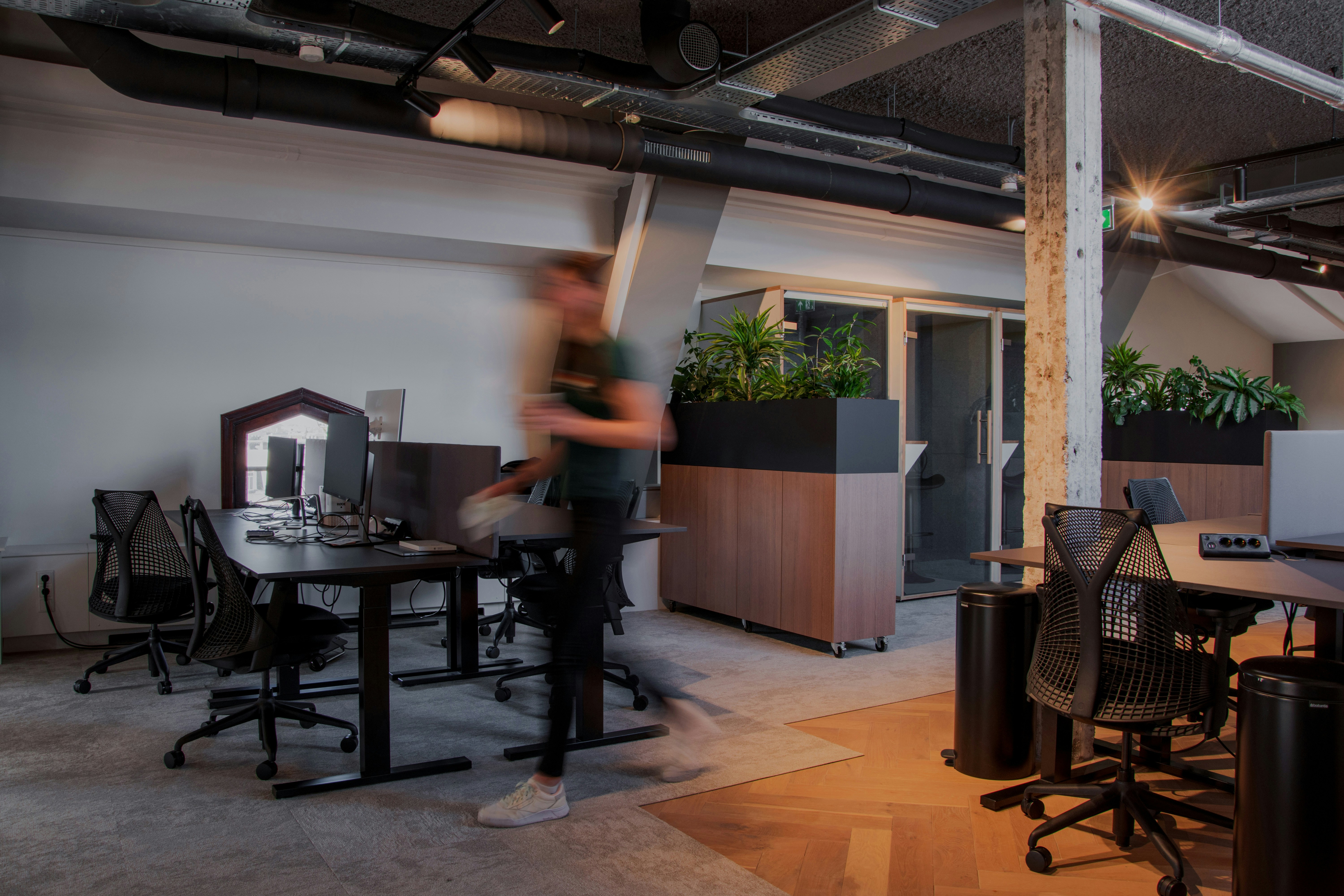 rodeo project management software lPP1ns8krX8 unsplash